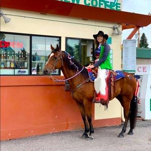 Meet your Posher, Brittany